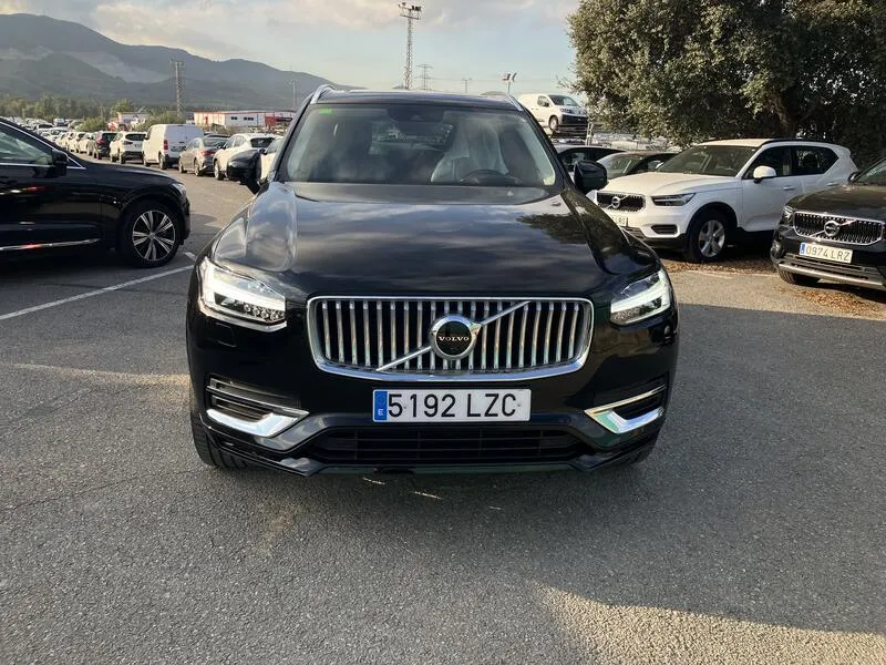 Volvo XC90 2.0 B5 D AWD - foto 9