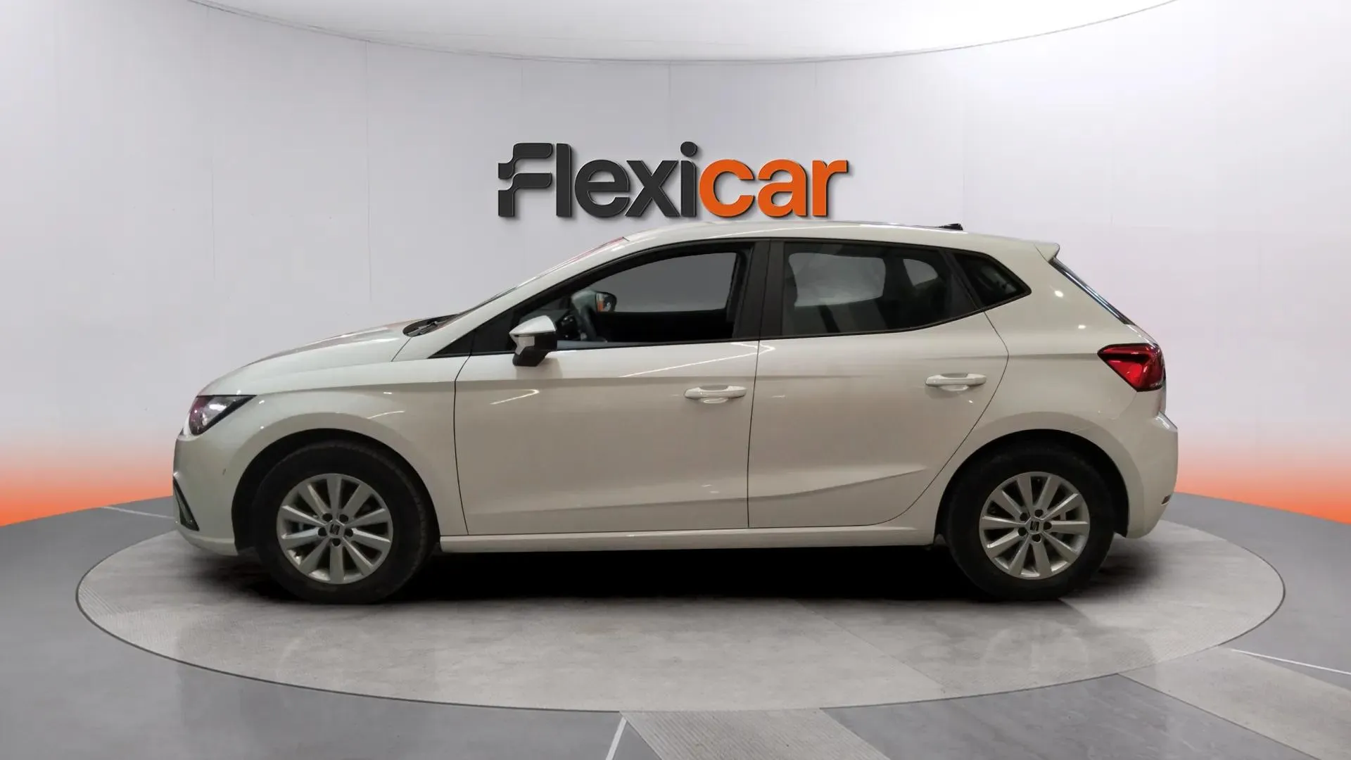 SEAT Ibiza 1.0 MPI Reference Salta - foto 5
