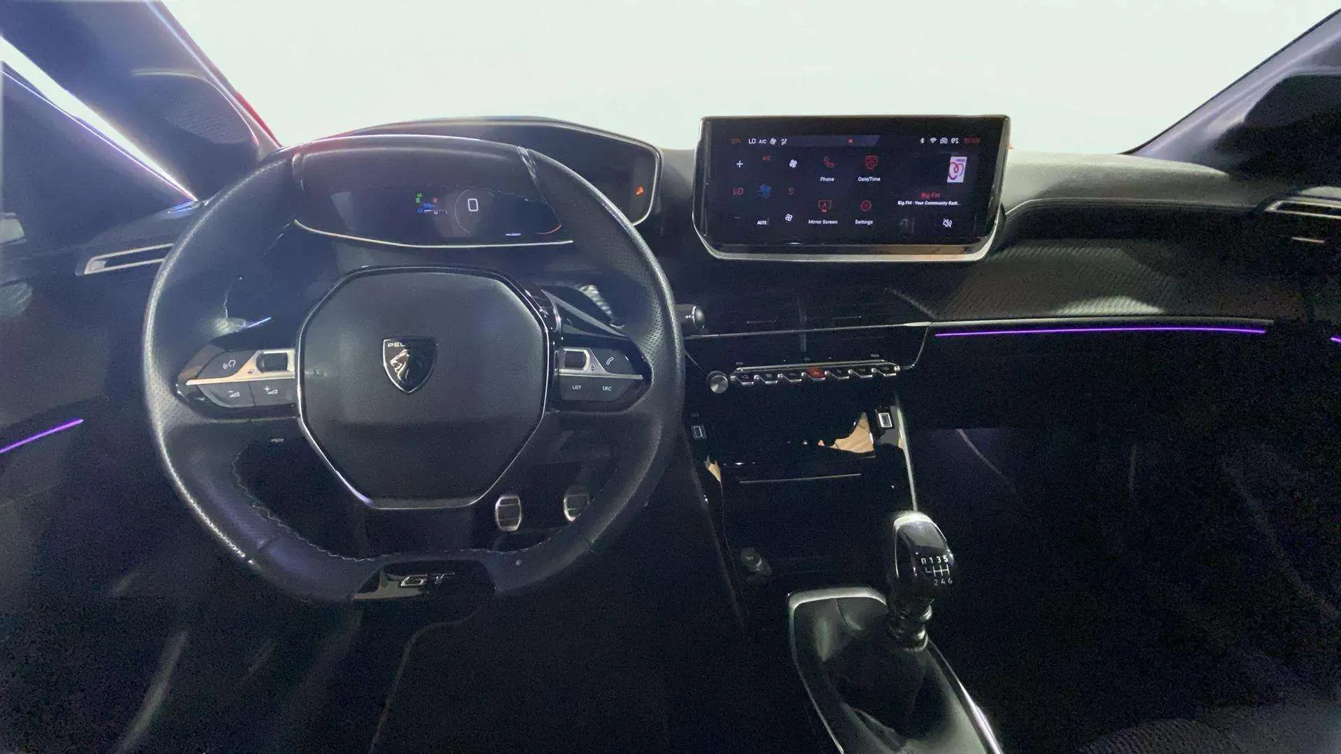 Peugeot 208 GT PureTech 100 - foto 10