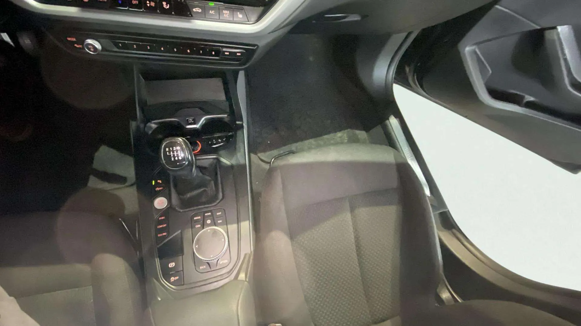 BMW Serie 1 118i - foto 28
