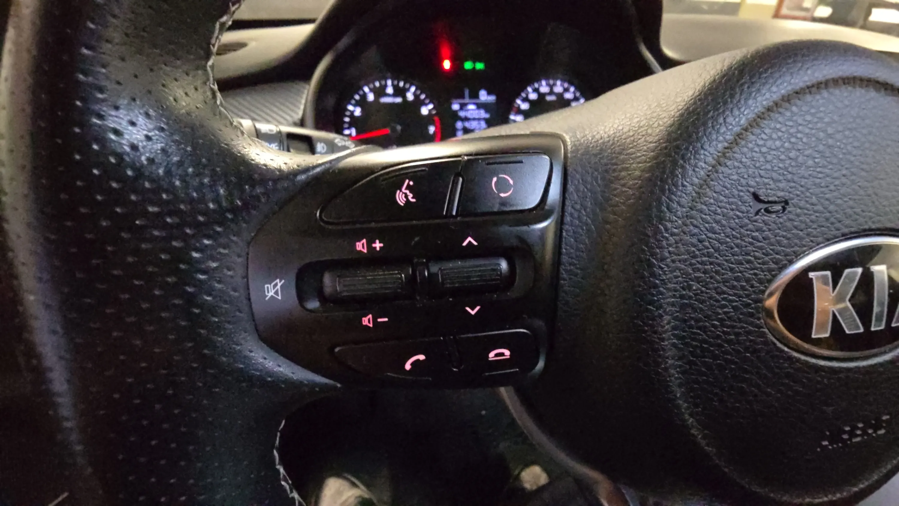 Kia Rio 1.0 T-GDi GT Line - foto 12