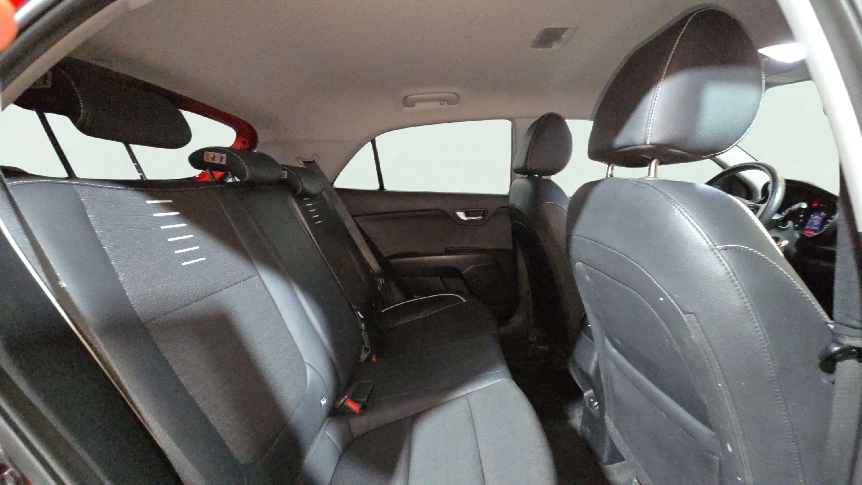 Kia Rio 1.0 T-GDi GT Line - foto 20