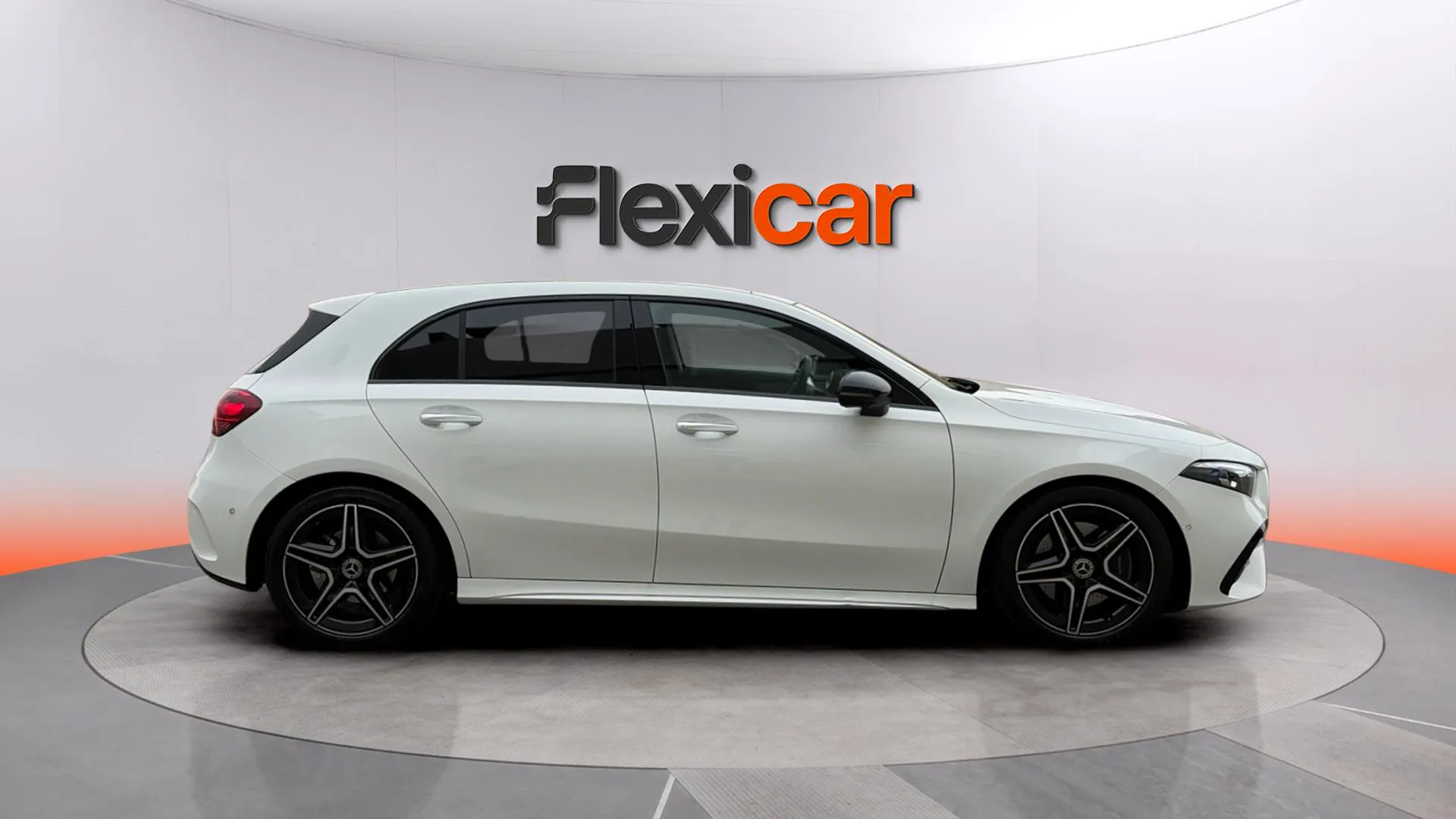 Mercedes-Benz Clase A A 220 d - foto 8