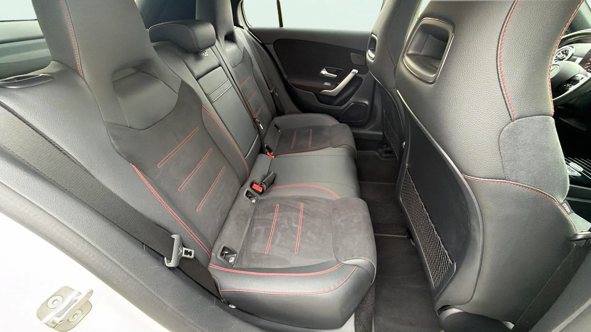 Mercedes-Benz Clase A A 220 d - foto 14