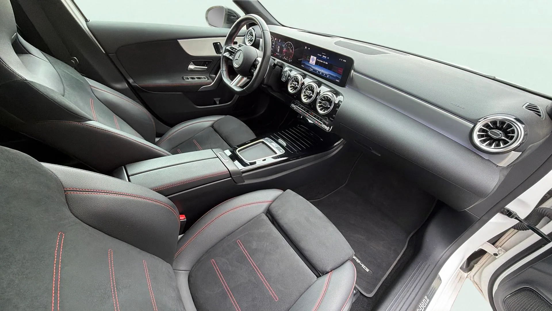 Mercedes-Benz Clase A A 220 d - foto 12