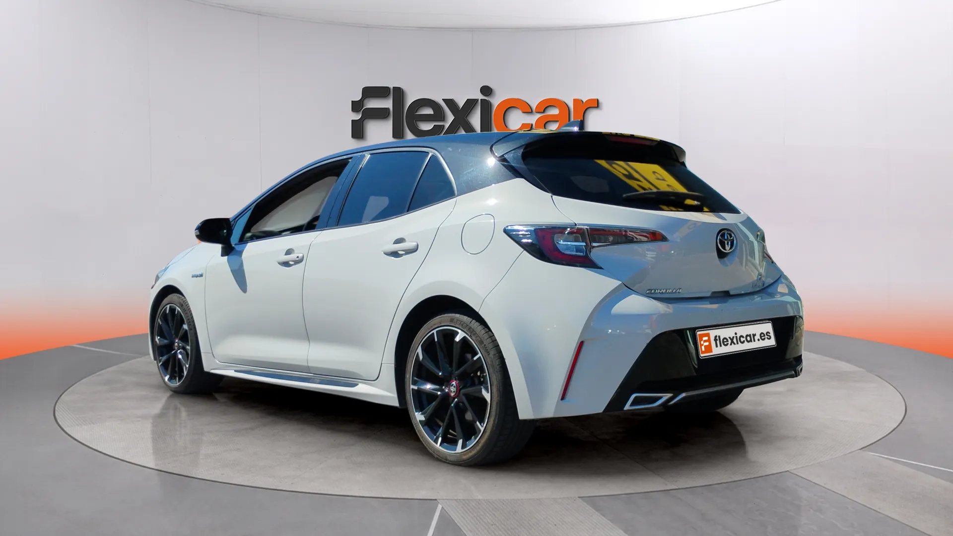 Toyota Corolla 2.0 180H GR-Sport E-CVT - foto 4
