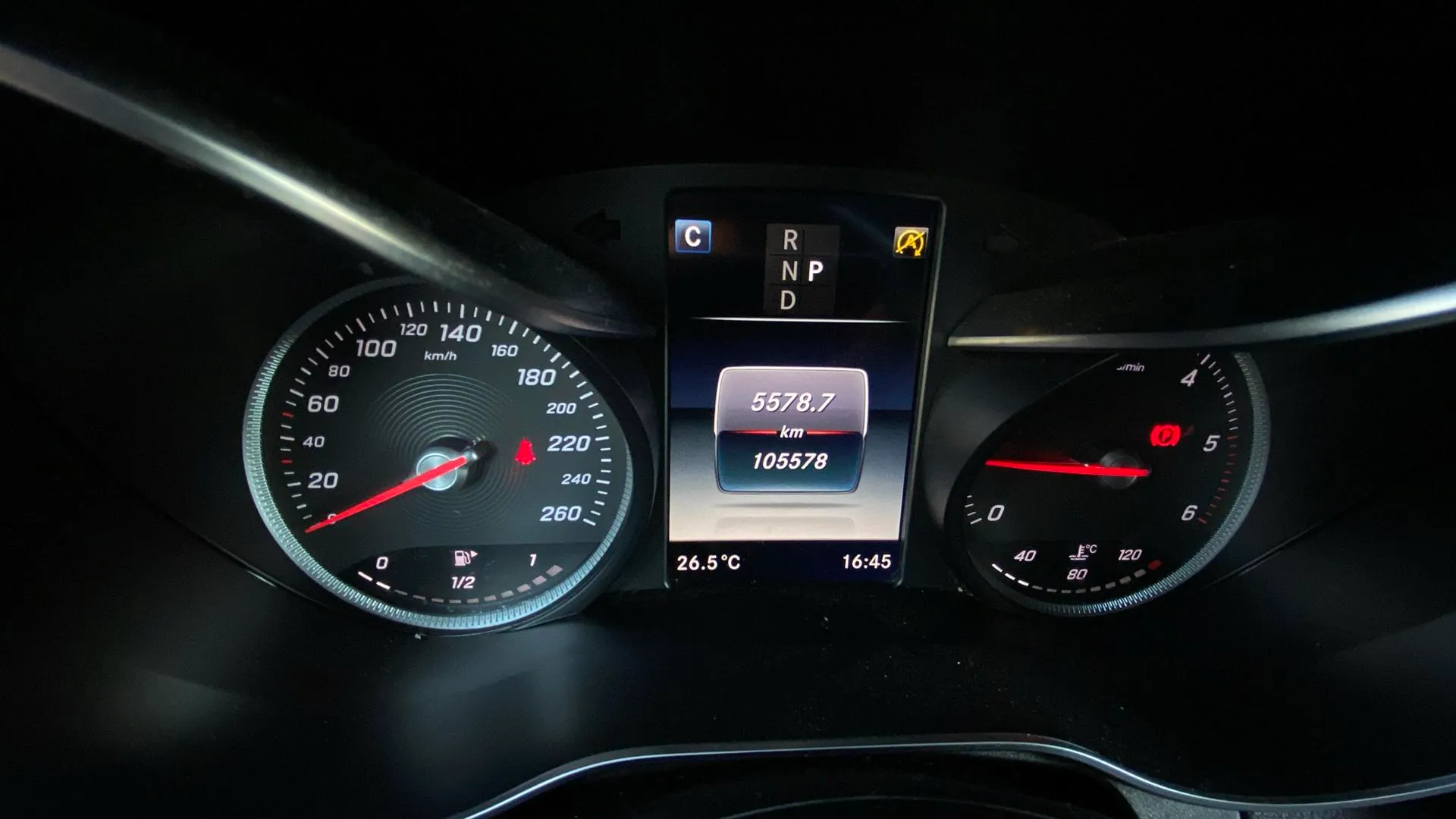 Mercedes-Benz GLC 250 d 4MATIC - foto 12