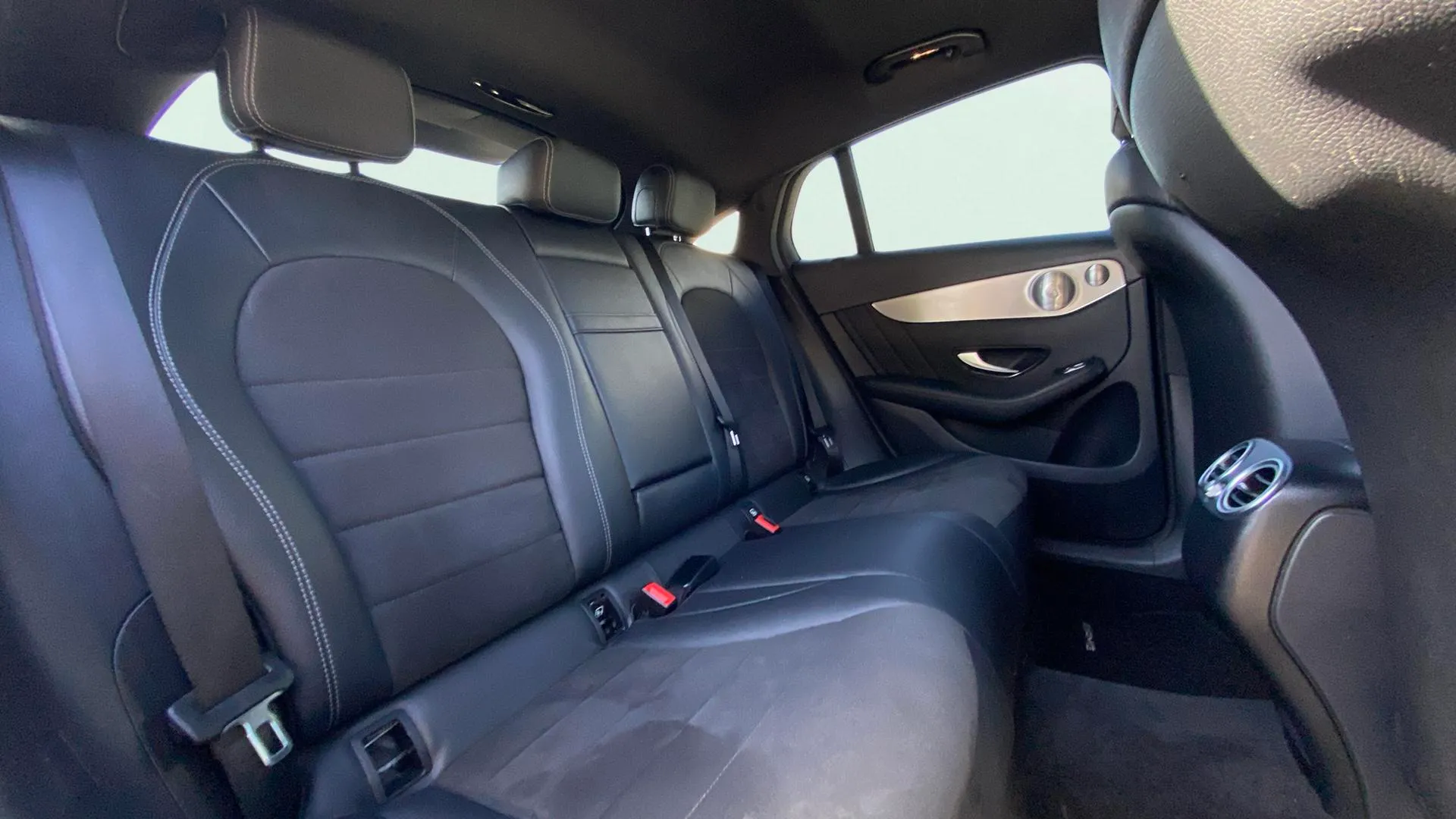 Mercedes-Benz GLC 250 d 4MATIC - foto 14