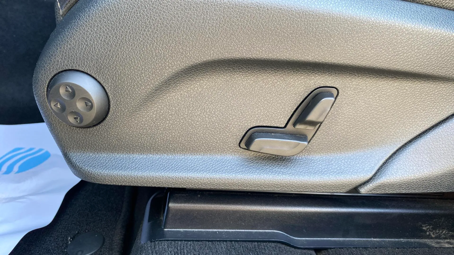 Mercedes-Benz GLC 250 d 4MATIC - foto 24