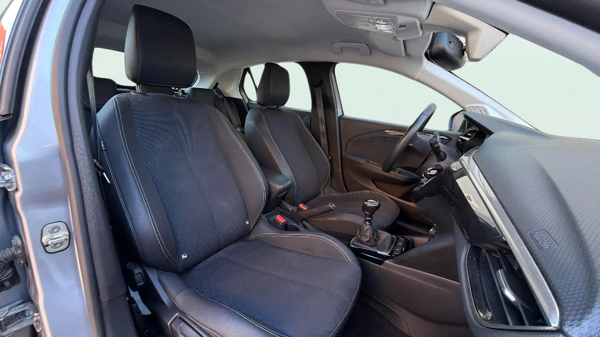 Opel Corsa 1.2T XHL Edition - foto 20