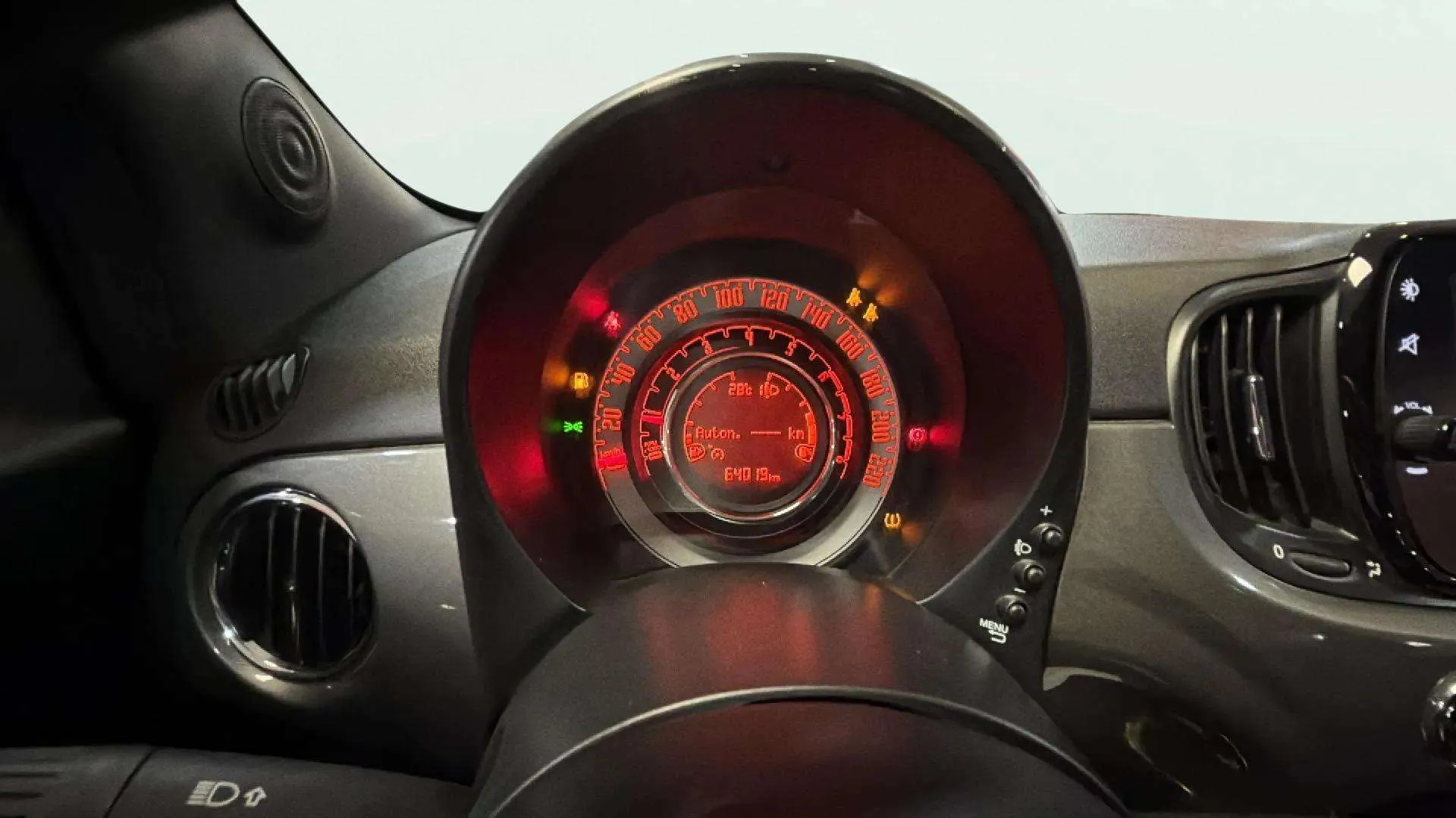 Fiat 500 Club 1.0 Hybrid - foto 9