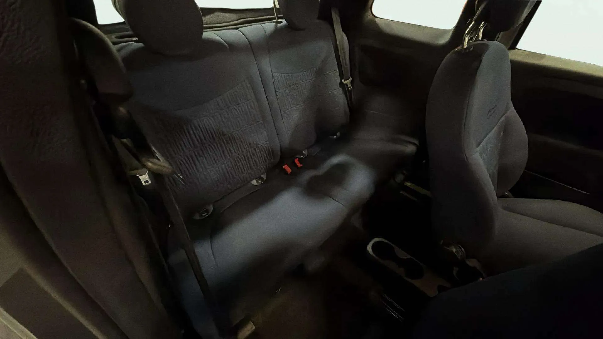 Fiat 500 Club 1.0 Hybrid - foto 13