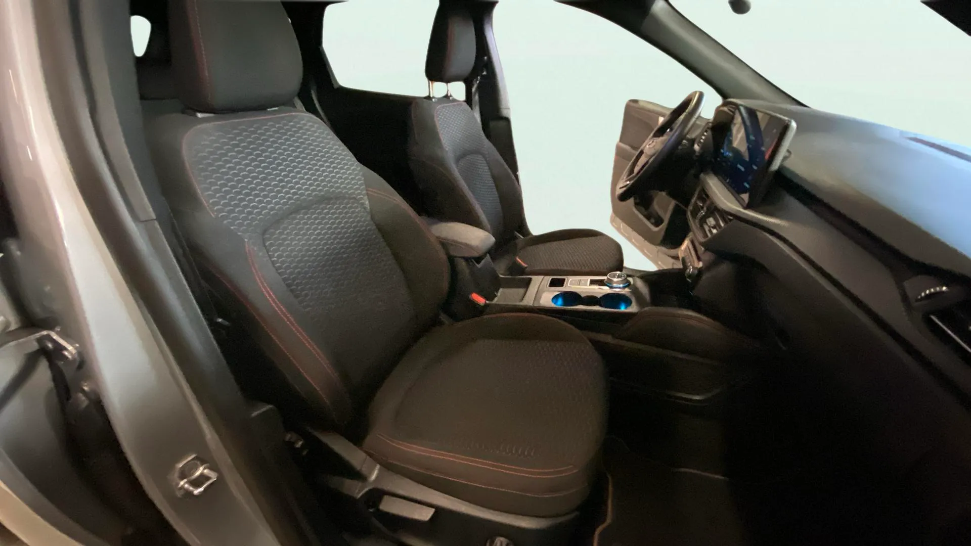 Ford Kuga Active X 2.5 Duratec PHEV - foto 11