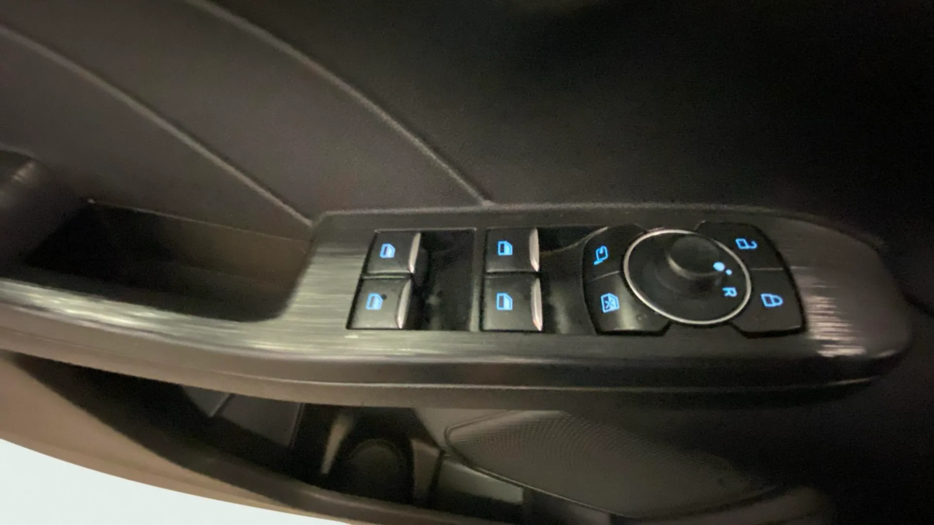 Ford Kuga Active X 2.5 Duratec PHEV - foto 17