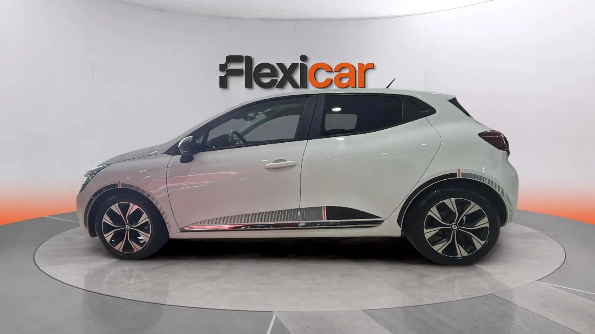 Renault Clio Techno TCe 90 - foto 5