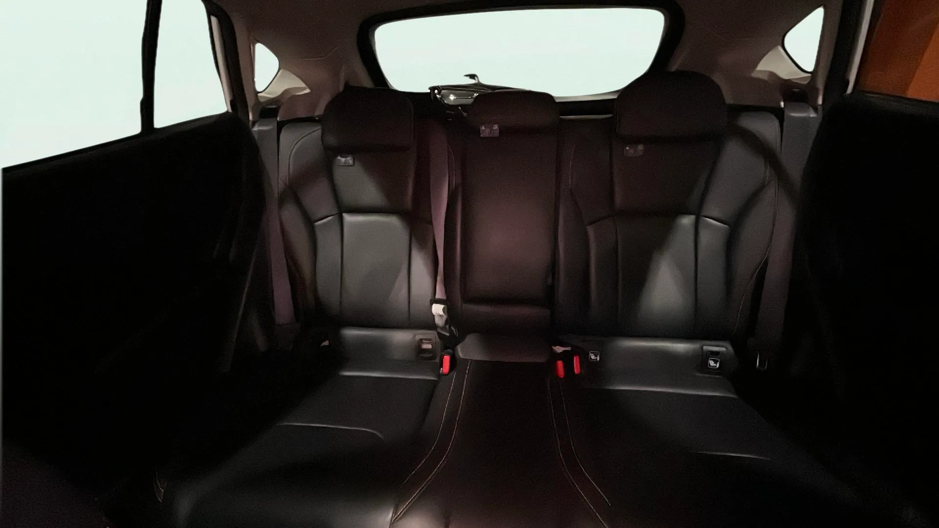 Subaru XV 1.6i Executive Plus - foto 19