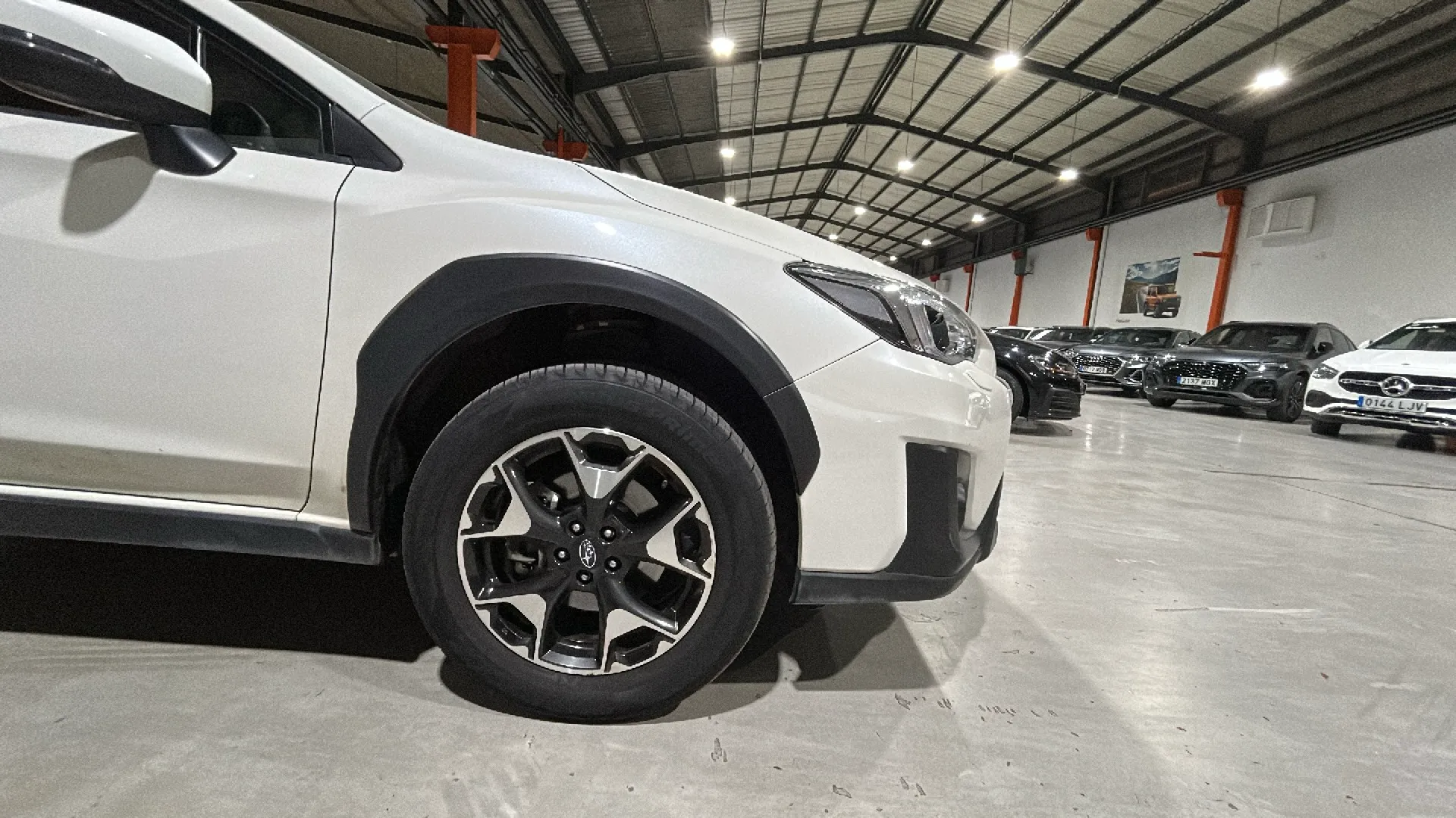 Subaru XV 1.6i Executive Plus - foto 9