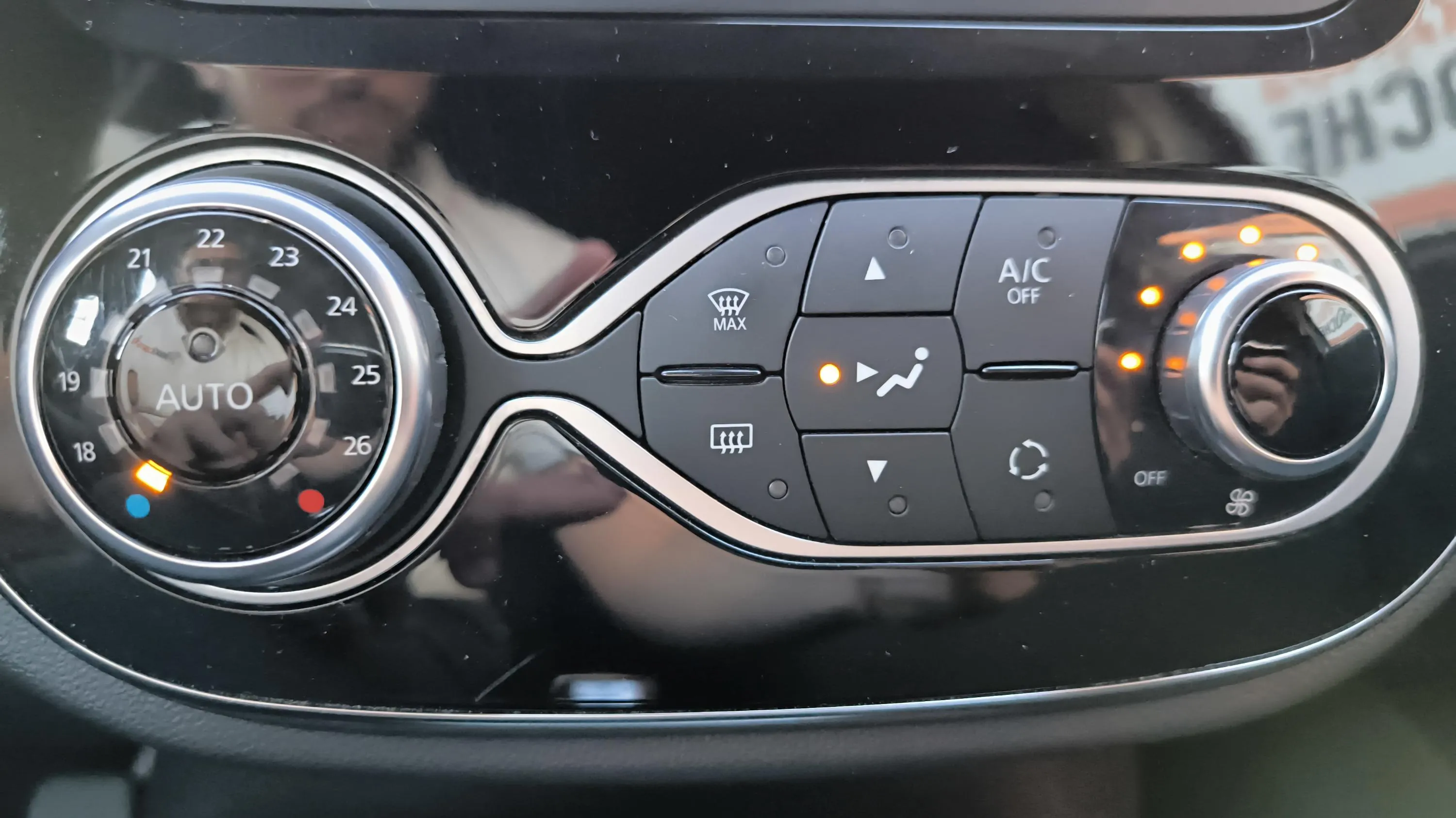 Renault Captur Intens TCe - foto 41