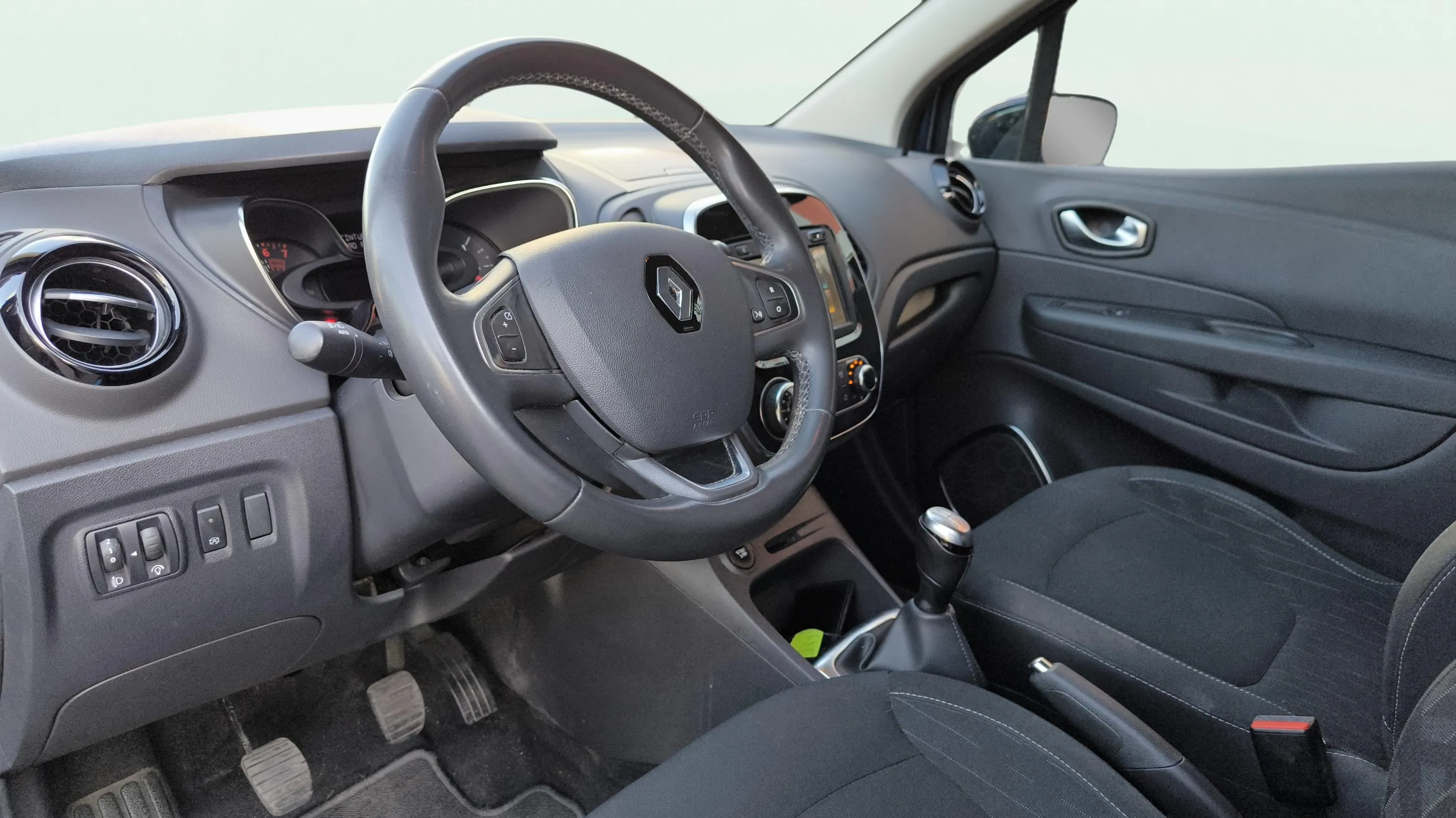 Renault Captur Intens TCe - foto 28