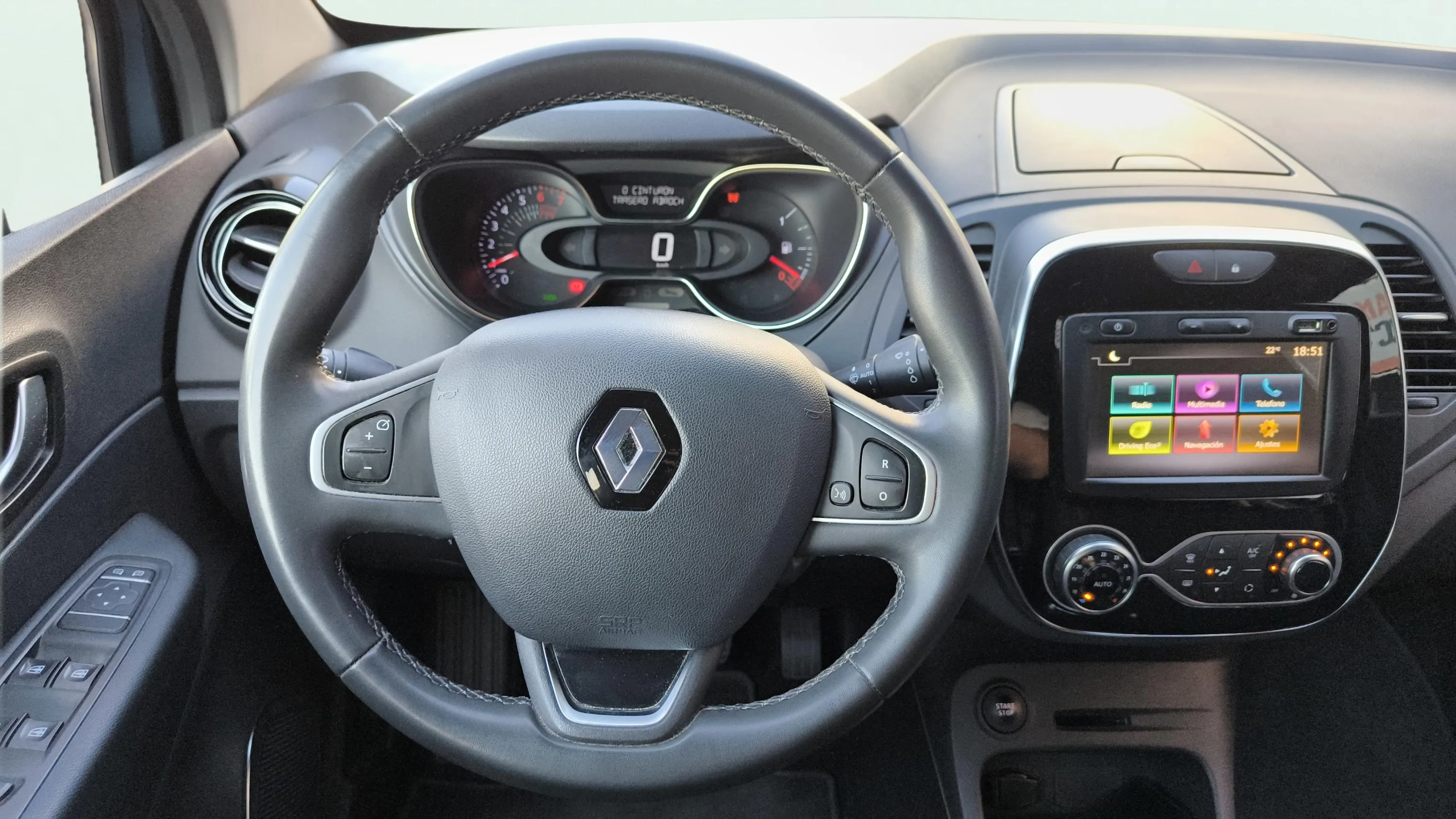Renault Captur Intens TCe - foto 8