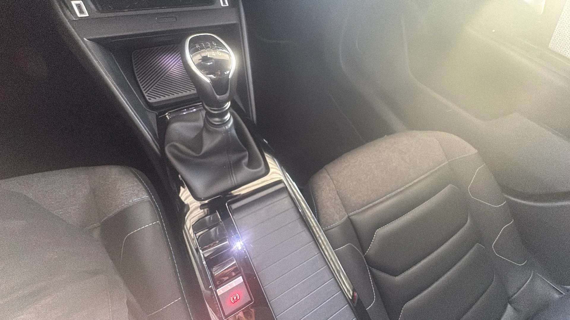 Citroën C4 PureTech 130 Shine - foto 24