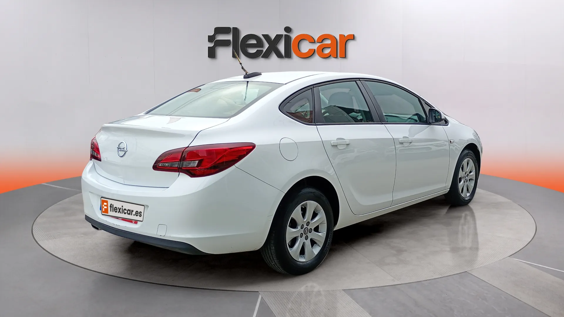 Opel Astra 1.4 Turbo GLP Elegance - foto 8