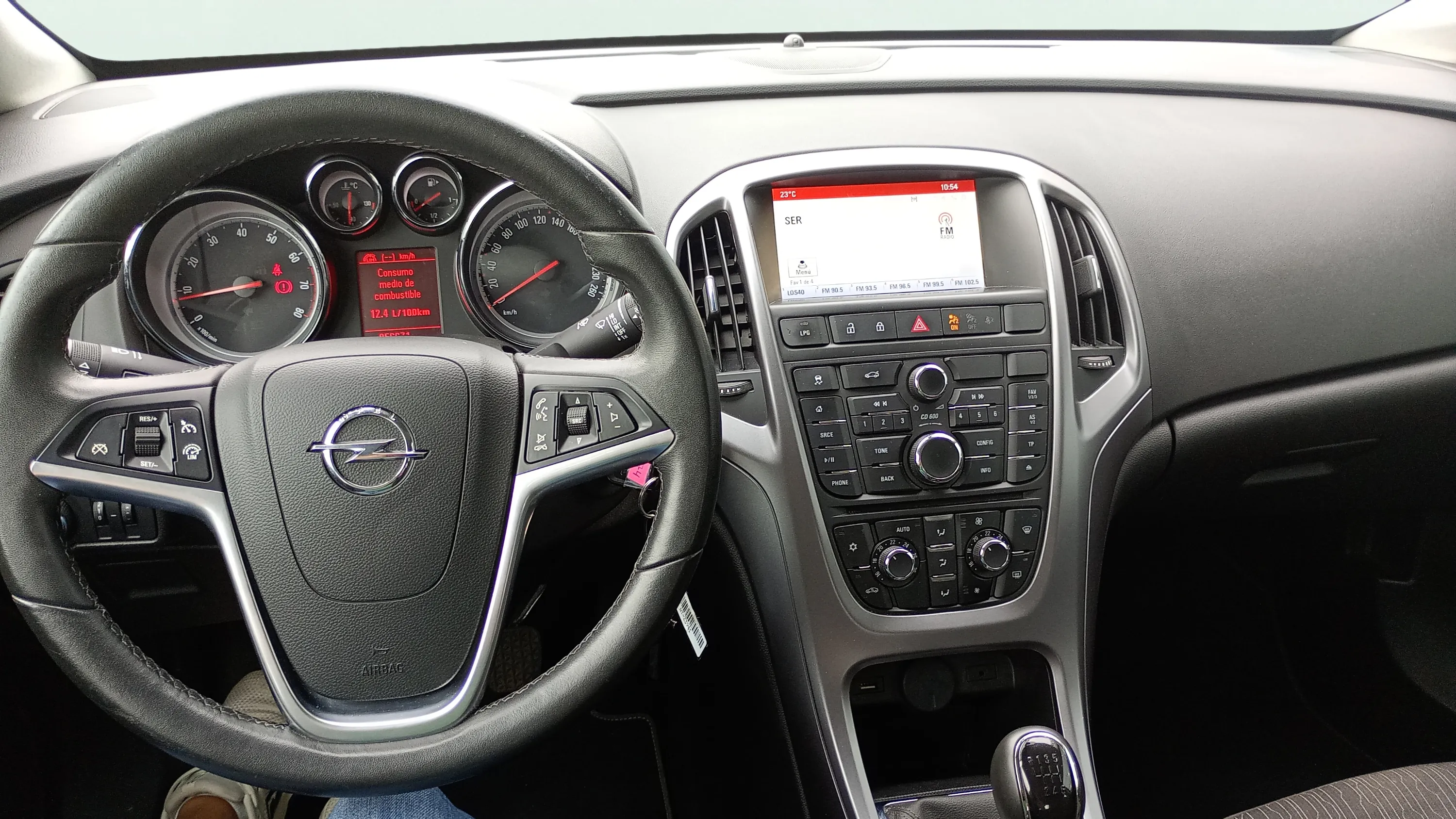 Opel Astra 1.4 Turbo GLP Elegance - foto 15