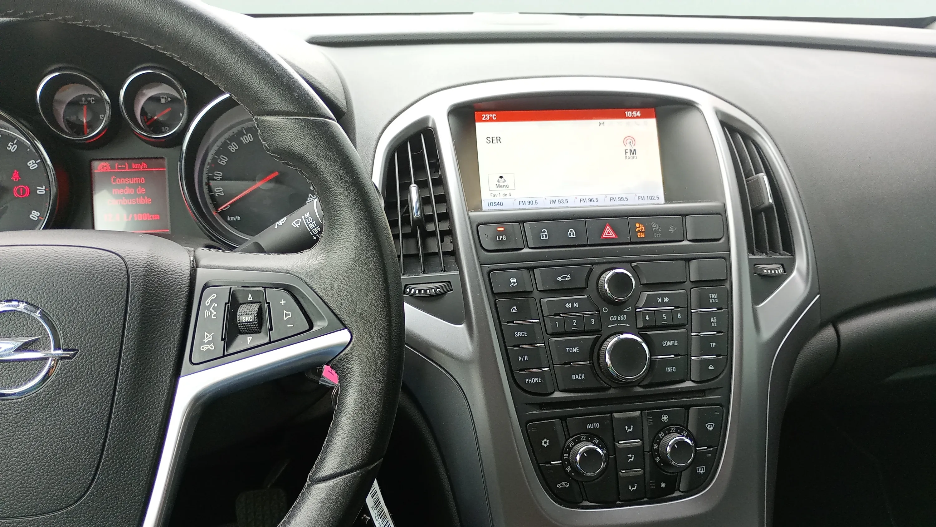Opel Astra 1.4 Turbo GLP Elegance - foto 16