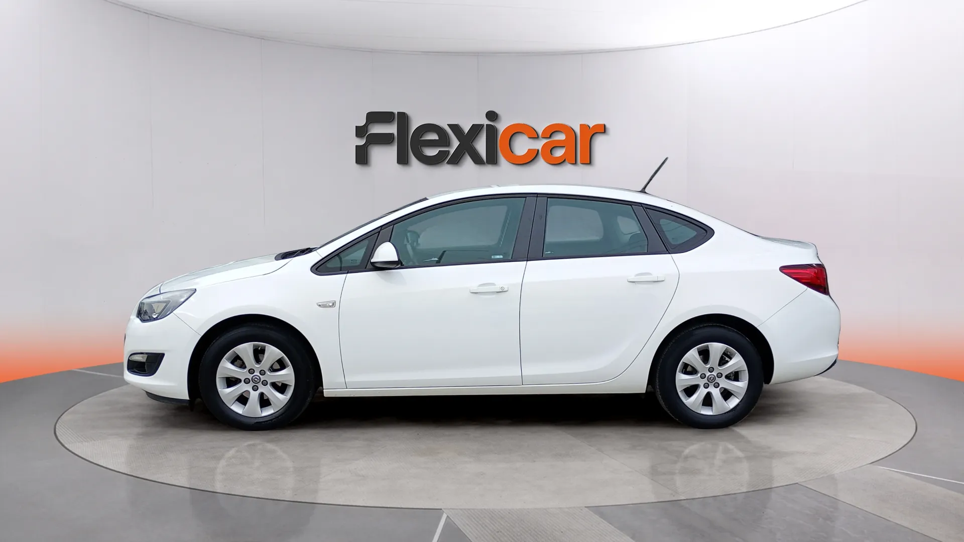 Opel Astra 1.4 Turbo GLP Elegance - foto 4