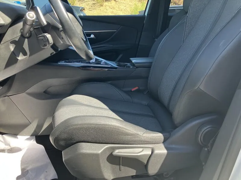 Peugeot 3008 Hybrid 225 Allure - foto 13
