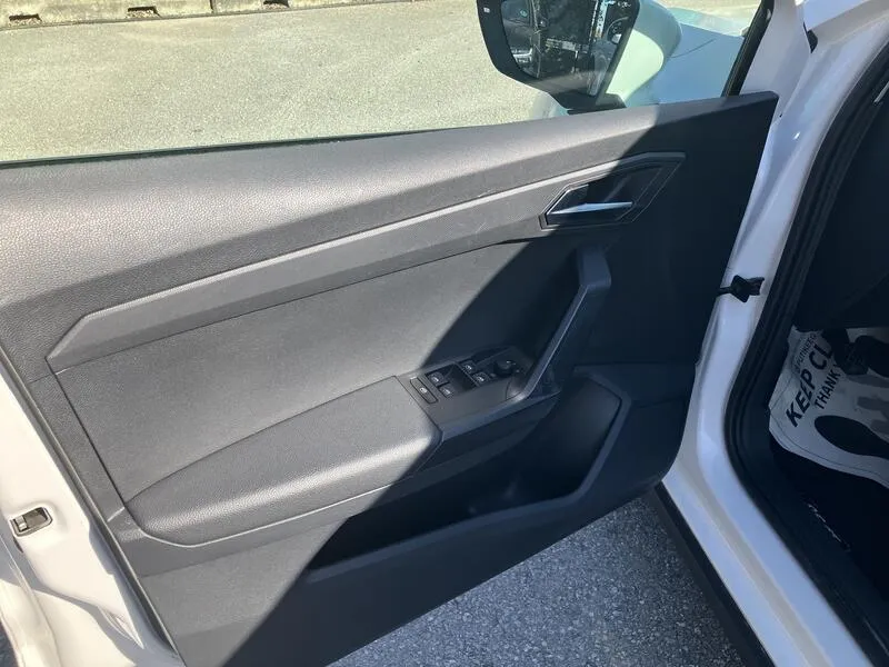 SEAT Arona 1.0 TSI Style Plus - foto 11