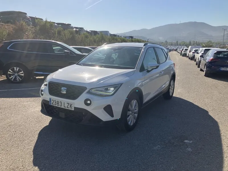 SEAT Arona 1.0 TSI Style Plus - foto 1