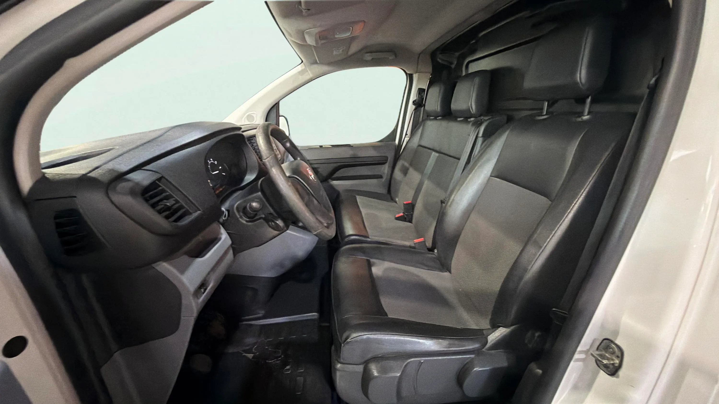 Toyota Proace 1.5D Business 1 plazas 2PT L0 - foto 12