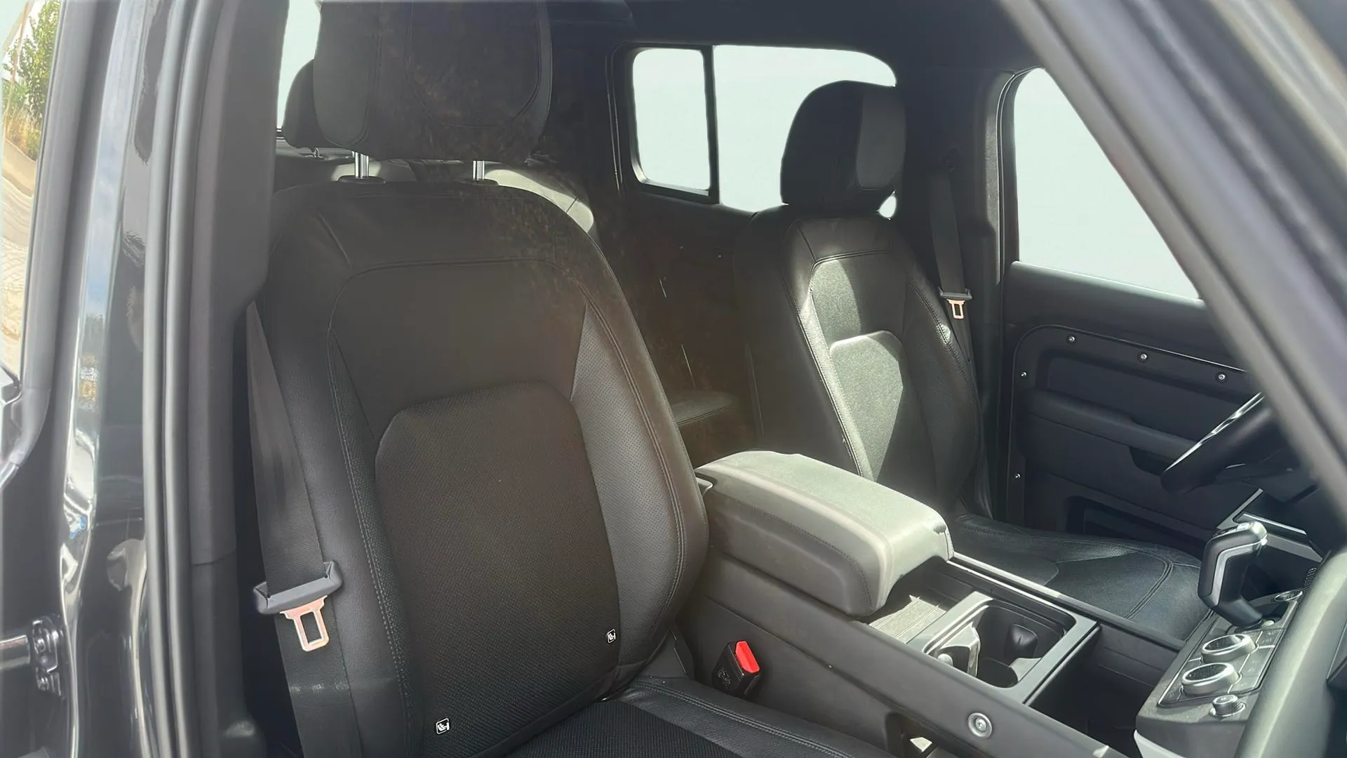 Land Rover Defender 2.0 Si4 404 S 110 4WD PHEV - foto 9
