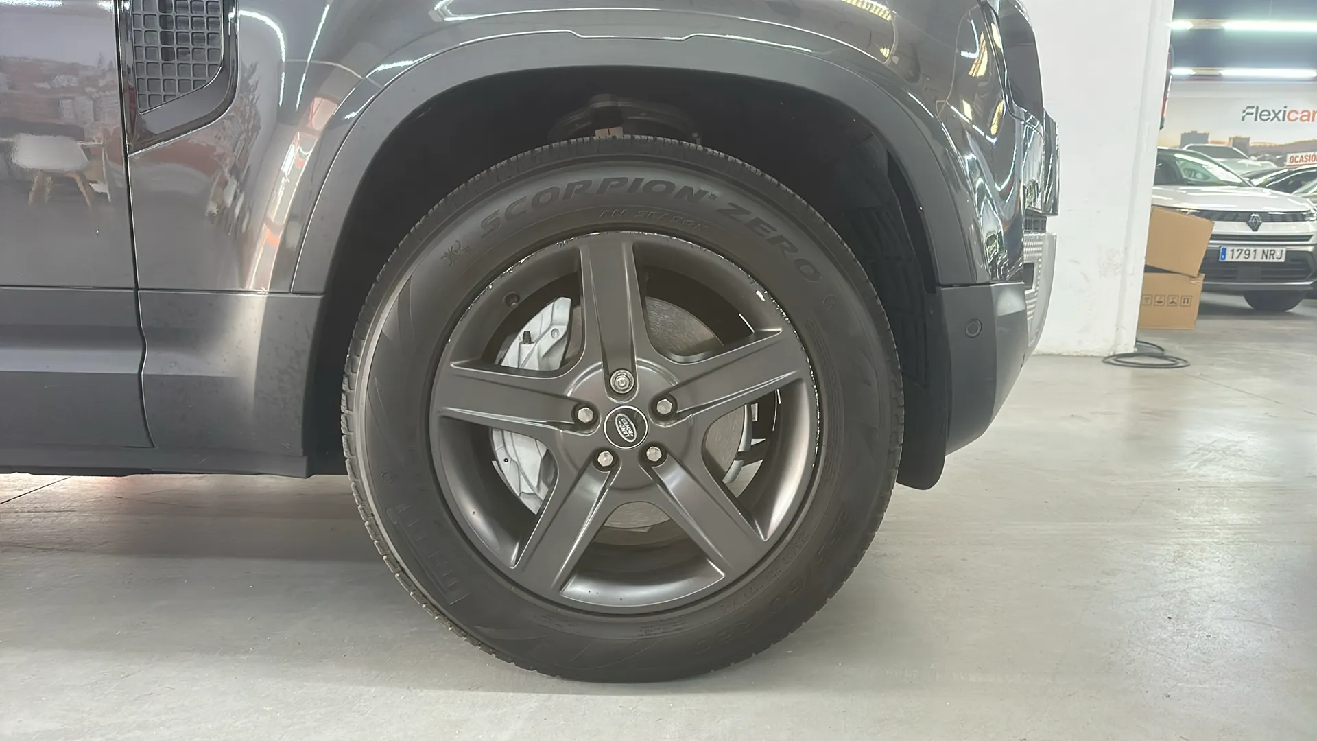 Land Rover Defender 2.0 Si4 404 S 110 4WD PHEV - foto 14