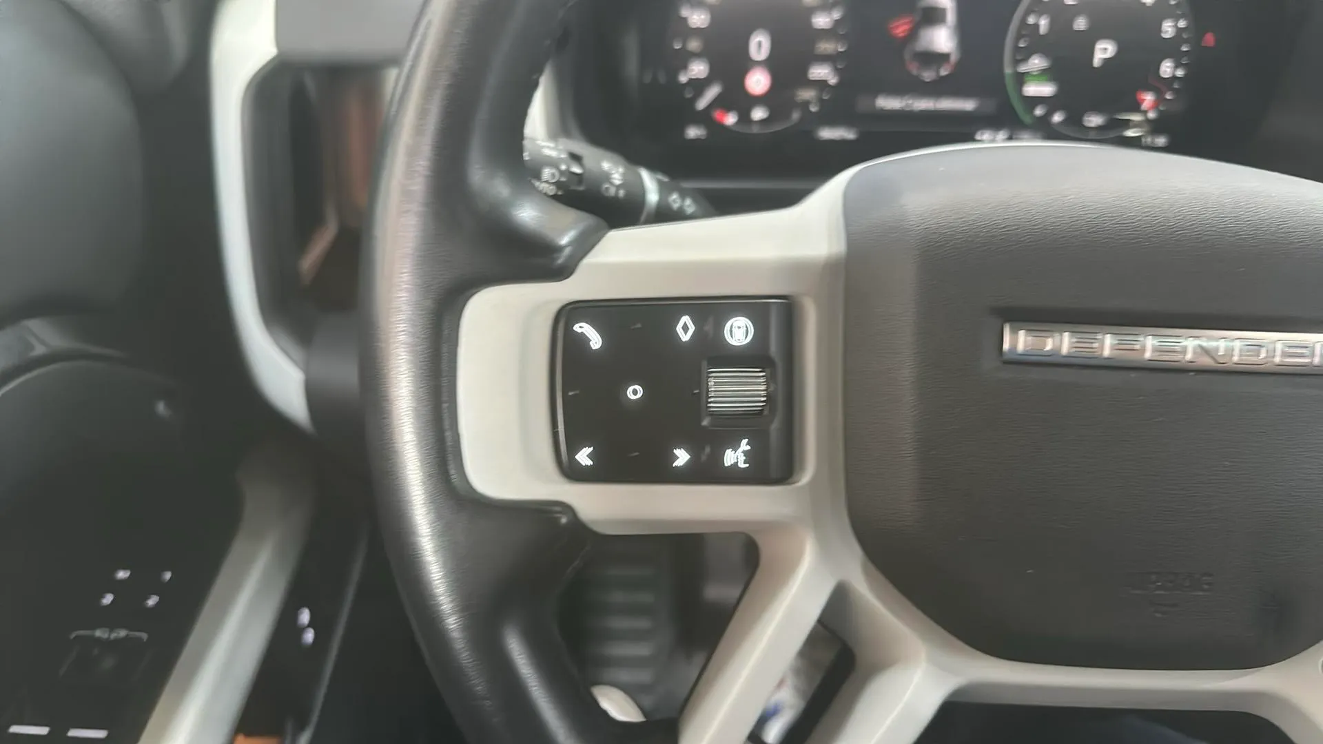 Land Rover Defender 2.0 Si4 404 S 110 4WD PHEV - foto 19