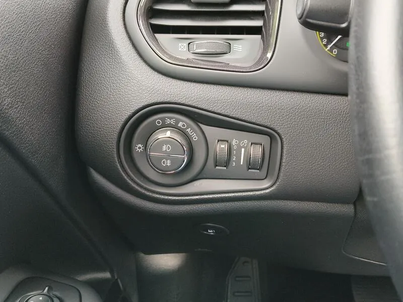 Jeep Renegade 1.3 PHEV AWD - foto 26