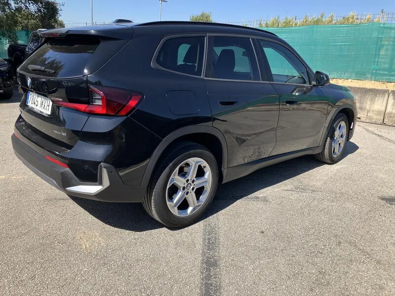 BMW X1 sDrive 1.5 - foto 6