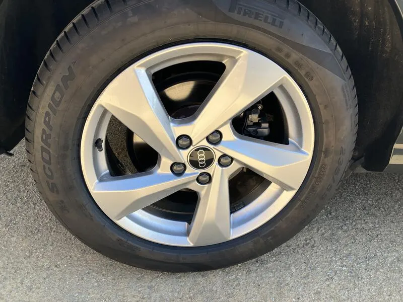 Audi Q3 Advanced 2.0 TDI - foto 34