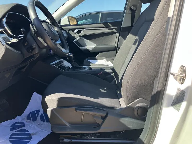 Audi Q3 Advanced 2.0 TDI - foto 13