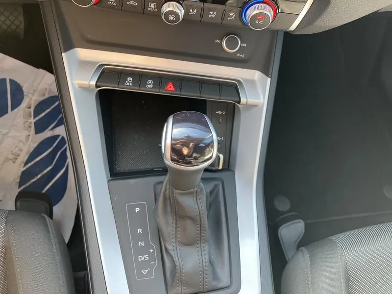 Audi Q3 Advanced 2.0 TDI - foto 20