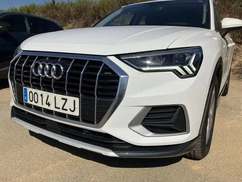 Audi Q3 Advanced 2.0 TDI - foto 40