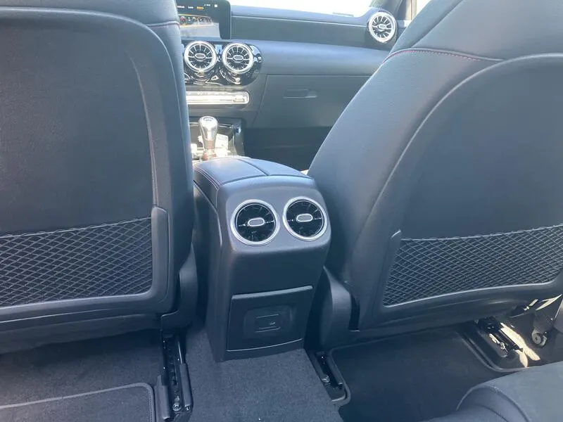 Mercedes-Benz Clase A A 180 - foto 15