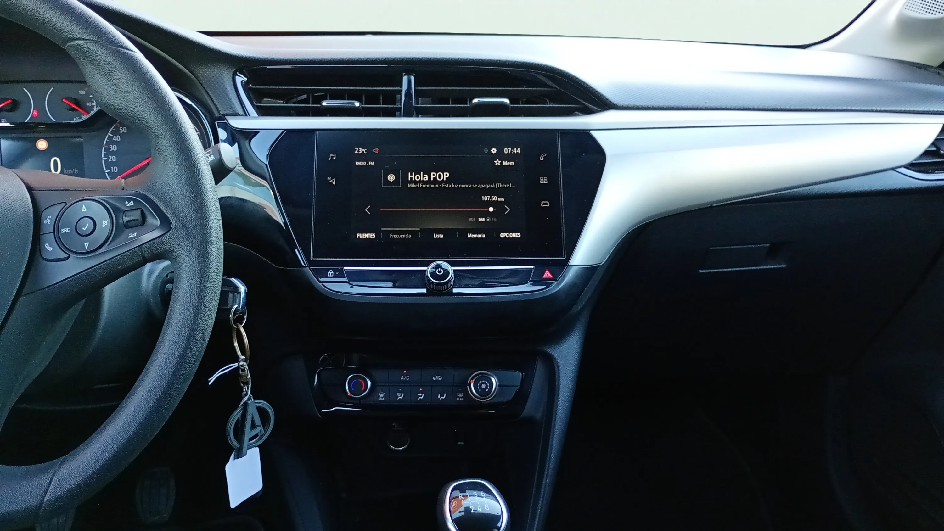 Opel Corsa 1.2T XHL Elegance - foto 11