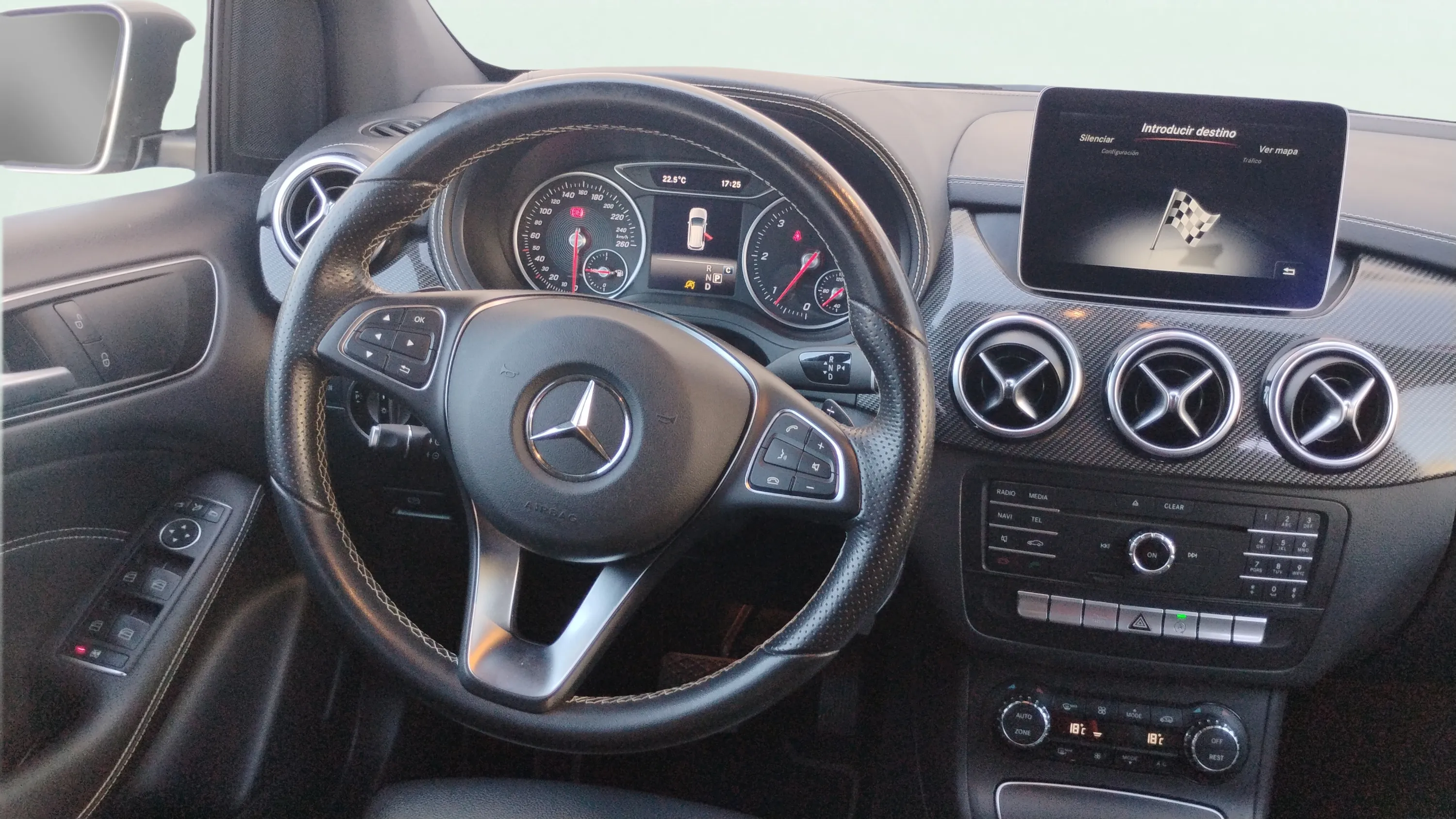 Mercedes-Benz Clase B B 200 d - foto 14