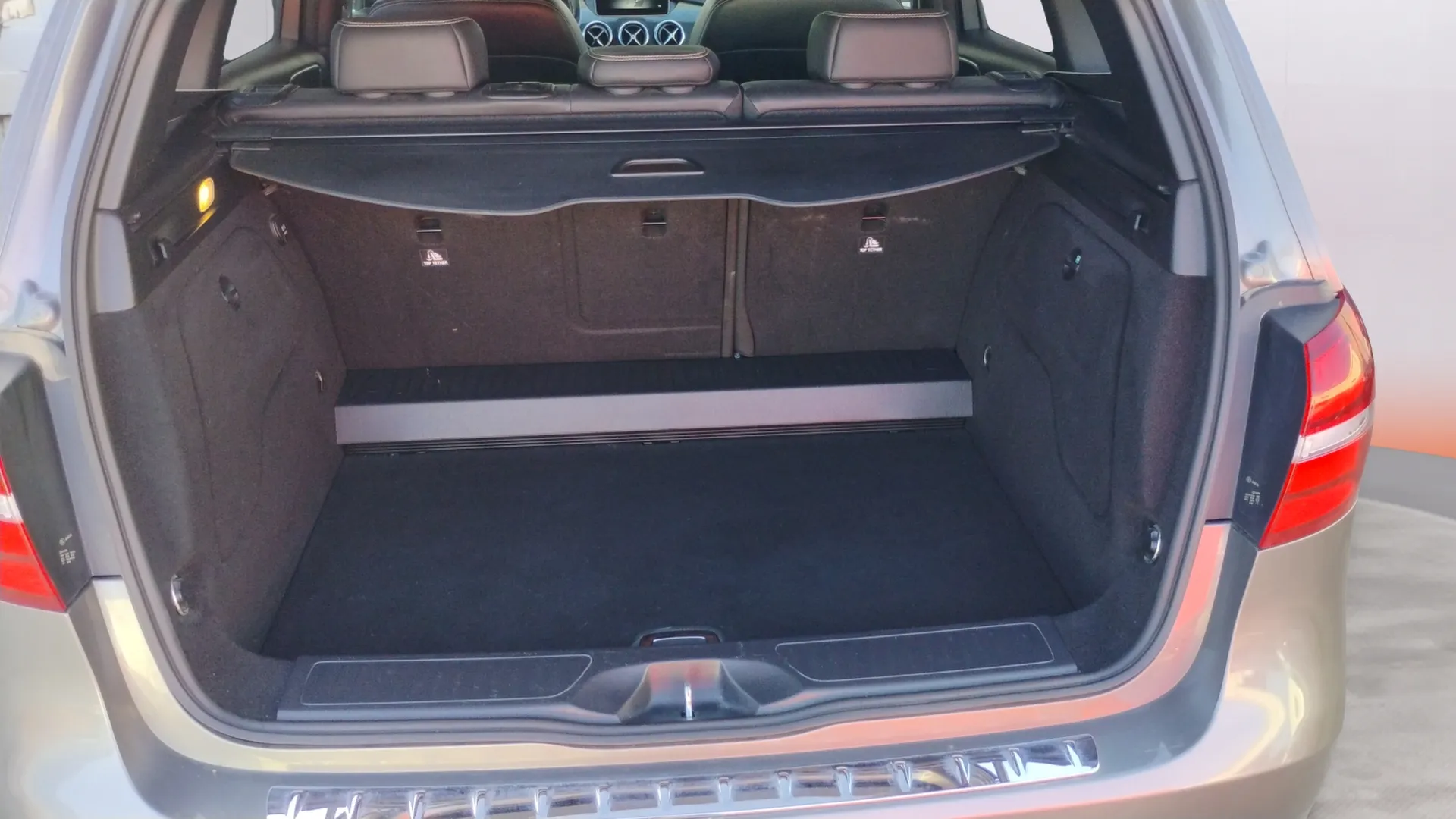 Mercedes-Benz Clase B B 200 d - foto 9