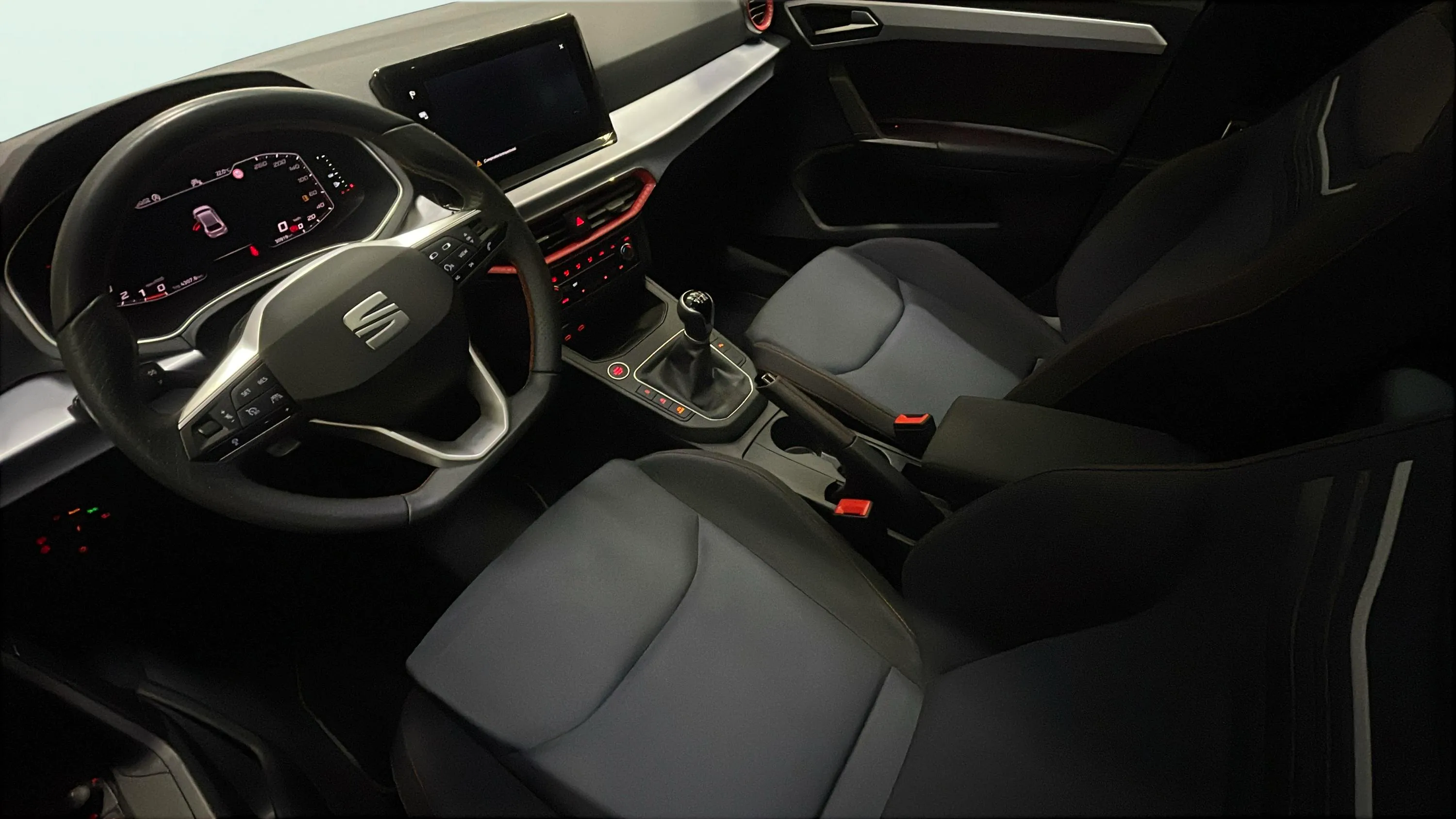 SEAT Ibiza 1.0 TSI FR - foto 9