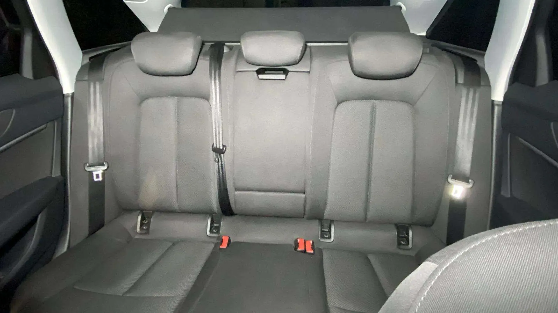 Audi A6 Avant 40 TDI S tronic - foto 17