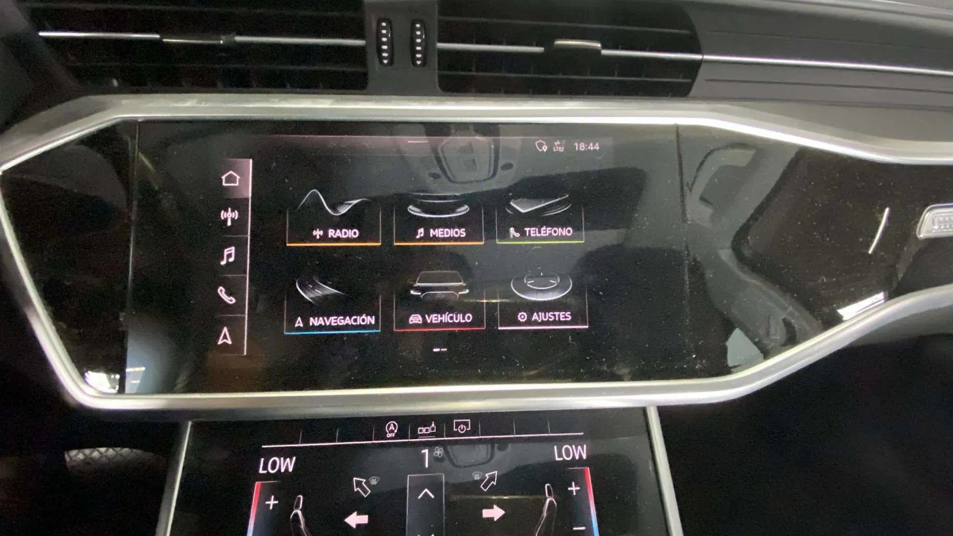 Audi A6 Avant 40 TDI S tronic - foto 25