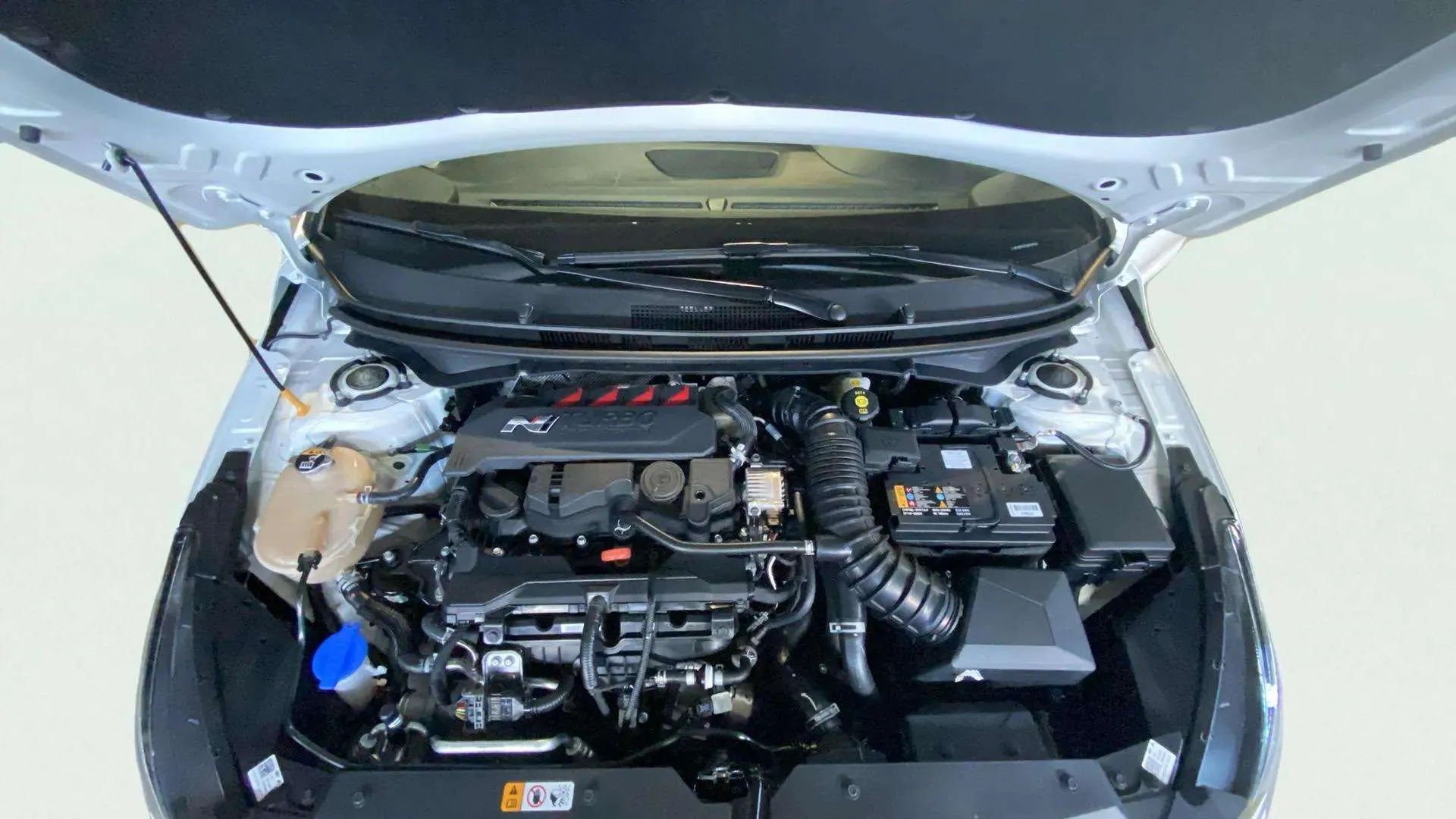 Hyundai i20 1.6T N - foto 21